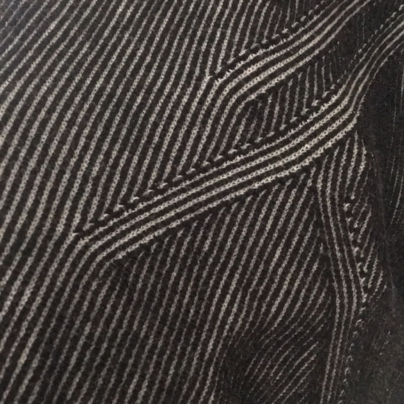 Textured oversize Vince Camuto sweater - Picture 2 of 4